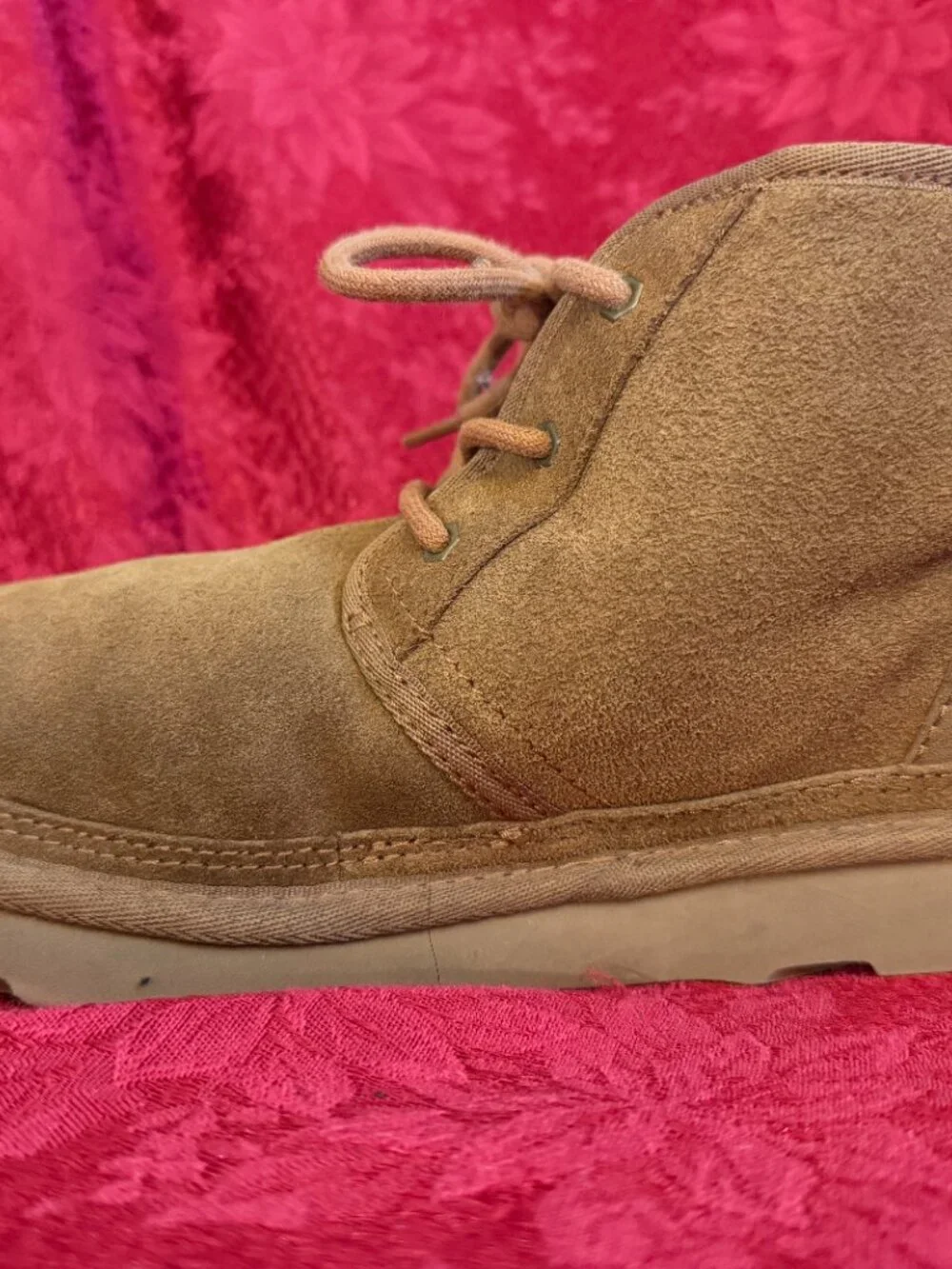 UGG Kid's Nuemel II Tan Suede Boot Sz 6